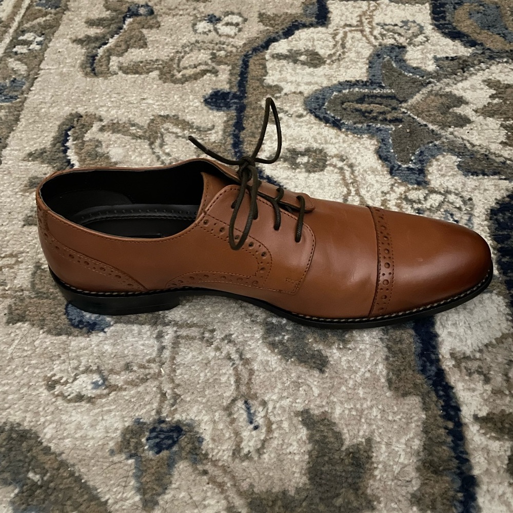 Men’s Stacey Adam’s dress shoes